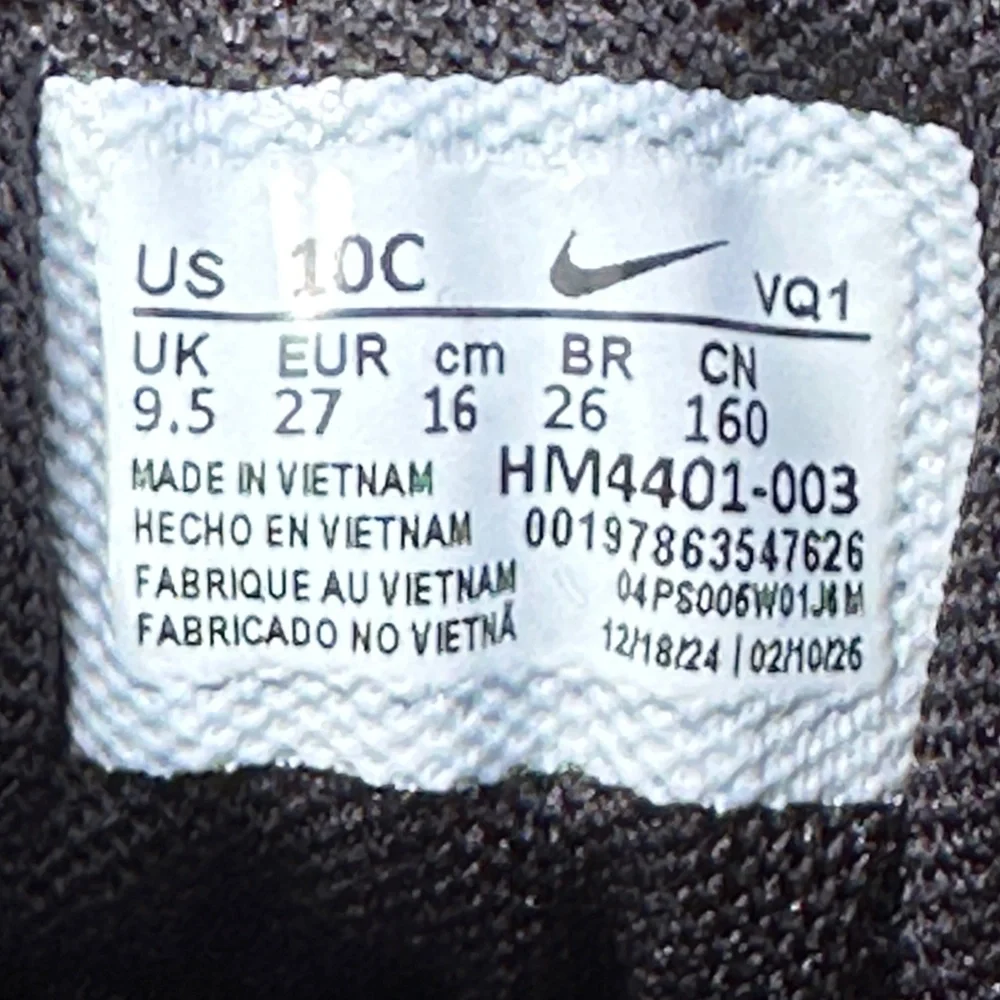 NEW Nike Little Kid Unisex Cosmic Runner Casual Everyday Sneaker Toddler 10C